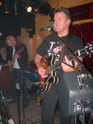 Music Club Live 16.10.2010 011